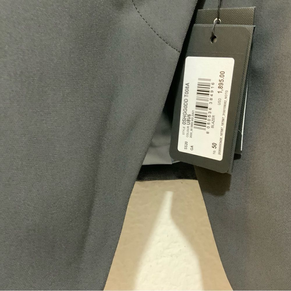 New with tags Giorgio Armani Blazer women Size 50 made in Italy $1850 - Picture 4 of 13